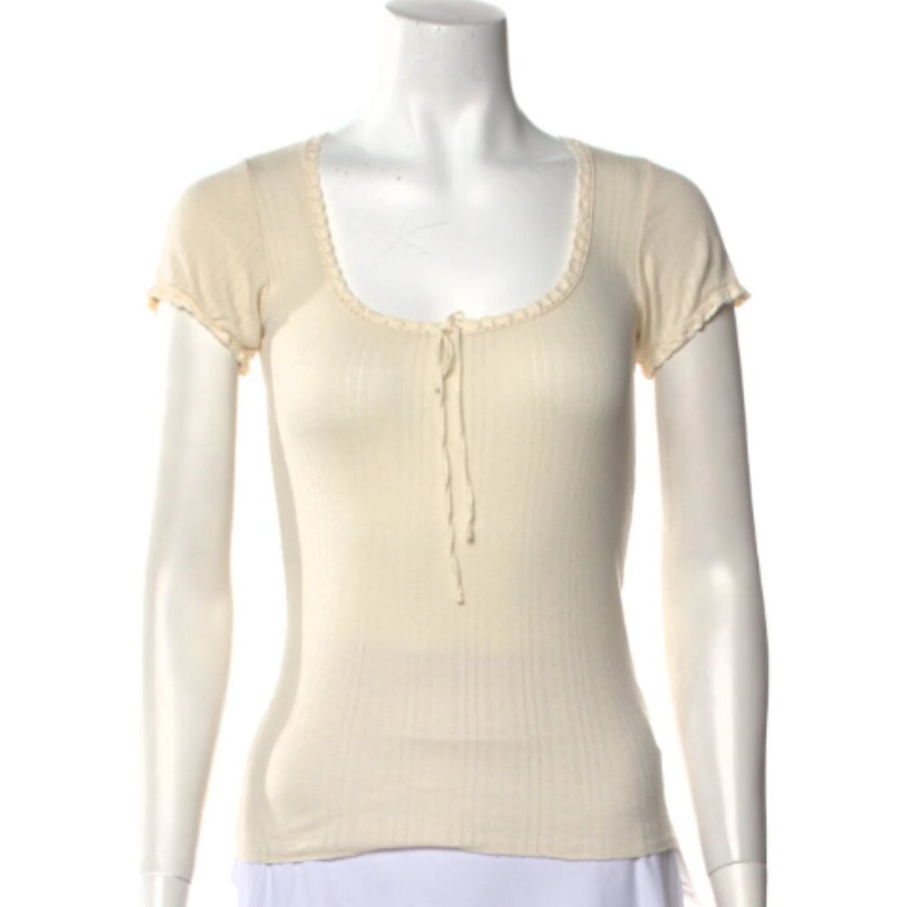 Doen Cream Pointelle Scoop Neck Tee